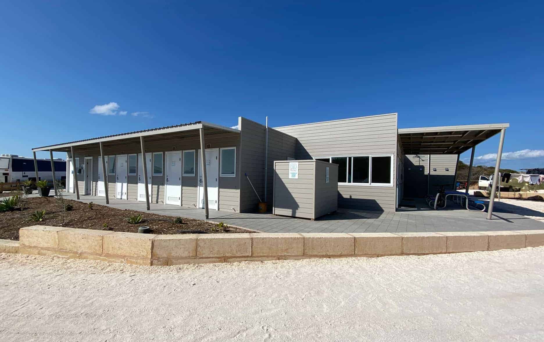 web comm comm How Modular Ablution Facilities Are Revolutionising Remote Site Operations 1